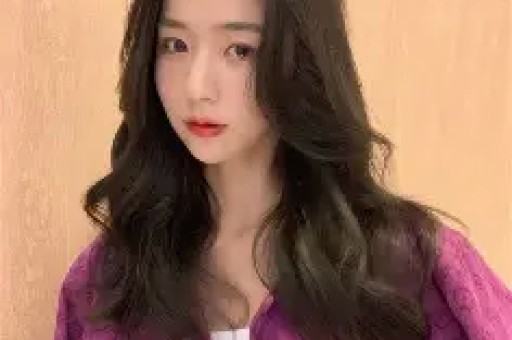 38岁张雨绮近况曝光！经历2段失败婚姻如今直播情绪失控引热议